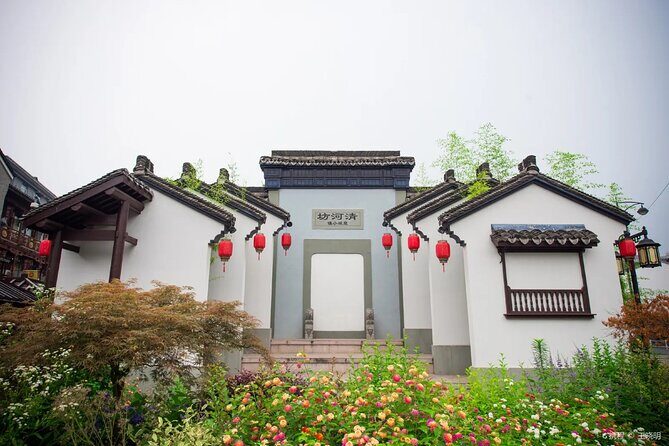 By round way bullet train from Shanghai to hangzhou day tour - Who Should Consider This Tour?