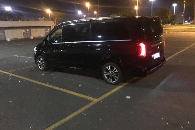 Cab from Fiumicino airport to Rome - Effortless Arrival: Private Transfer from Fiumicino Airport to Rome