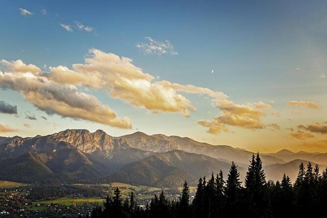 Cable Car to Kasprowy Wierch with Zakopane- Private Tour from Krakow - Exploring the Zakopane Region: Cable Car to Kasprowy Wierch and Beyond