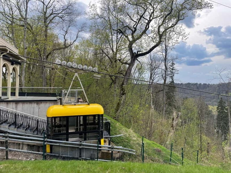 Cable Car to Latvian Manor & Wine Tasting - What to Expect from the Latvian Manor & Wine Tasting Tour