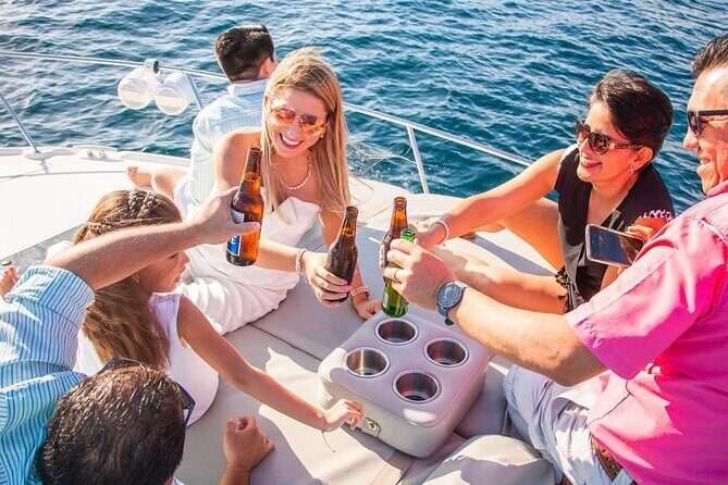 Cabo Catamaran Cruise  Arch, Snorkeling, Open Bar & Snacks - FAQ