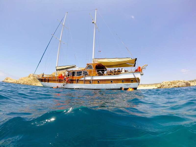 Cabo: Luxury Yacht Snorkel Cruise with Lunch and Open Bar - The Sum Up: A Well-Rounded Sea Adventure