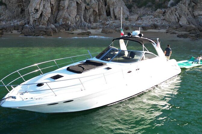 Cabo Private Yacht Experience - Key Points
