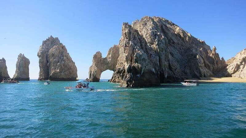 Cabo San Lucas: glass-bottom boat ride to "End of the Earth" - A Detailed Look at the Tour Experience