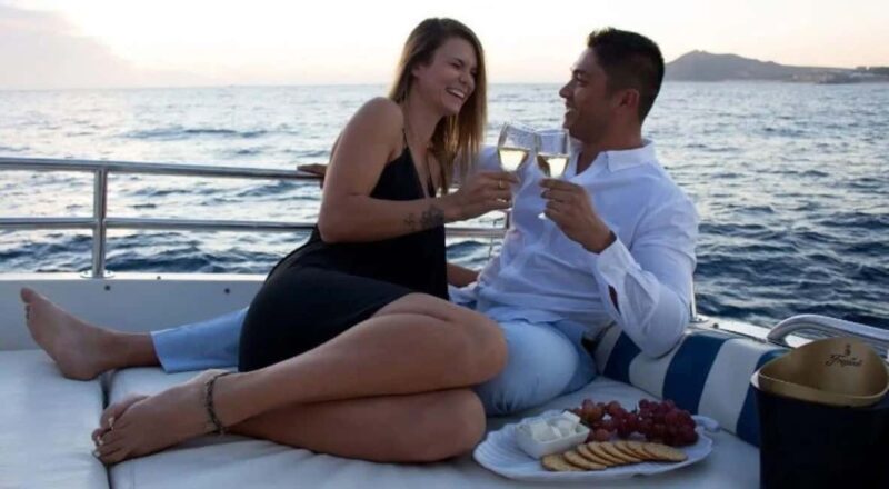 Cabo San Lucas: Romantic Dinner on a Private Yacht - An In-Depth Look at the Romantic Yacht Dinner in Cabo San Lucas