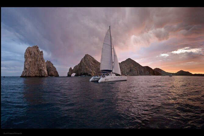 Cabo San Lucas Sunset Catamaran Cruise with Open Bar - A Detailed Look at the Cabo Sunset Catamaran Experience