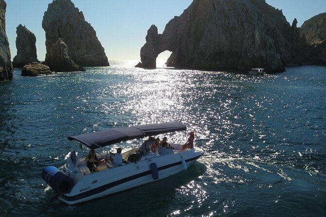 Cabo Yacht Tour  Arch, Pelican Rock, Snorkeling & Landmarks - Exploring the Cabo Yacht Tour in Detail