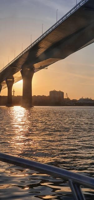 Cadiz Bay: 3 hours tour in a private boat in the Cadiz Bay - Who Would Love This Tour?