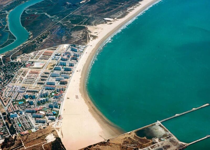 Cadiz: Exclusive Yacht excursion to La Caleta or Pepa Bridge - Frequently Asked Questions