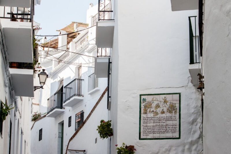 Cadiz, Jerez or El Puerto: White Towns of Andalusia Day Trip - Exploring the White Towns of Andalusia: A Complete Guide to the Cadiz, Jerez, or El Puerto Day Trip