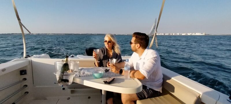 Cádiz: Private Sun Cruise for 2 with Aperitivo and Wine - Who Will Enjoy This Tour?
