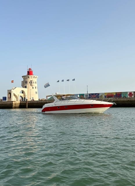Cadiz: Sunset Experience on Private Yacht (6 pax) - Who Is This Experience Best For?