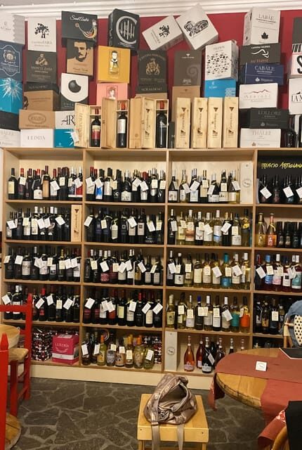 Cagliari Old Town: Wine Tasting and local products - An In-Depth Look at the Cagliari Wine and Local Products Tour