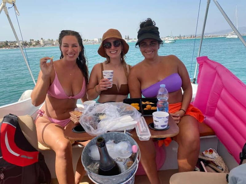 Cagliari: tour con 5 soste snorkeling soft drink - Key Points