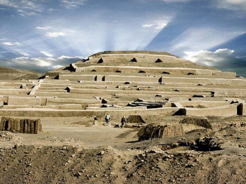 Cahuachi Ceremonial Center Tour - Key Points