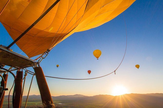 Cairns Classic Hot Air Balloon ride - Landings, Packing Up, and Celebrating