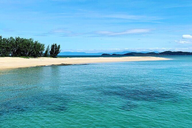 Cairns: Explore & Hike Dunk Island - Full Day Tour - An In-Depth Look at the Dunk Island Full-Day Tour