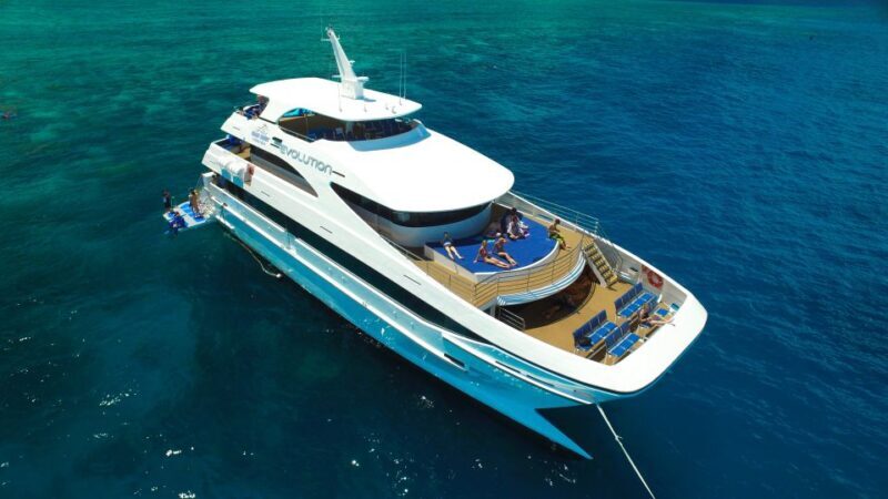 Cairns: Outer Great Barrier Reef Full-Day Tour with Lunch - Starting Out: Seamless Check-In and Boarding