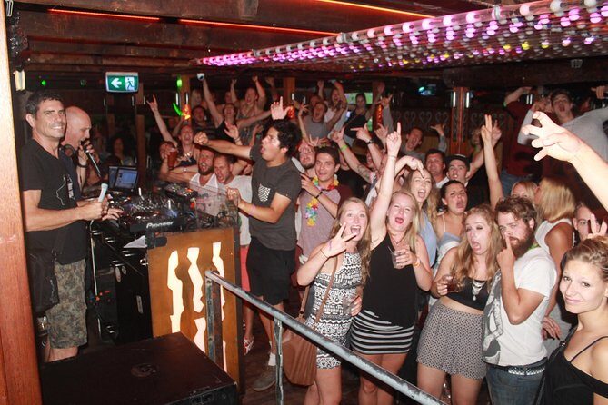 Cairns Pub & Club Tour - Cairns Pub & Club Tour: An Authentic Nightlife Experience in Tropical North Australia