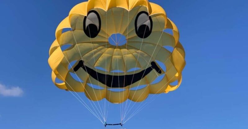Cala Bona: Parasailing Experience - Cala Bona: Parasailing Experience – A Thrilling View of Mallorca’s Coastline