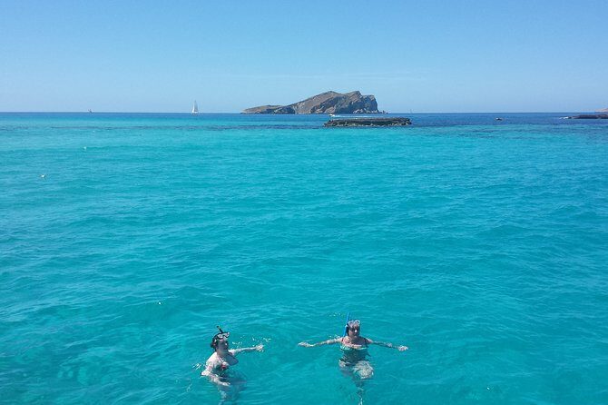 Cala Comte Private Catamaran Tour - FAQ
