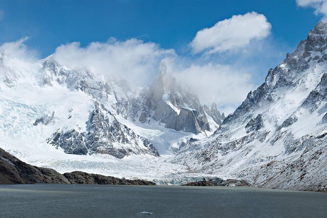 CALAFATE Navigation South Perito Moreno and trekking through the valley - Experience the Majesty of Perito Moreno and the Valleys with a Full-Day Adventure