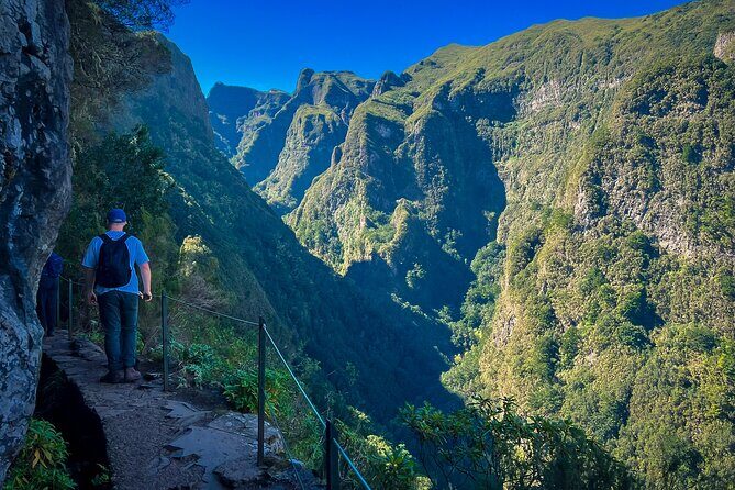 Caldeirão Verde Levada (PR 9) - Guided Madeira Levada Walk - Discover the Caldeirão Verde Levada Walk: A Madeira Adventure