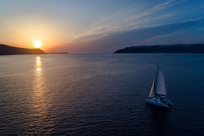 Caldera Cruise with Swim Stops, BBQ on board and drinks! - FAQs
