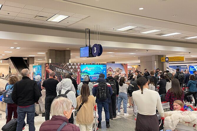 Calgary Airport Express to Banff via Canmore - The Boarding Experience