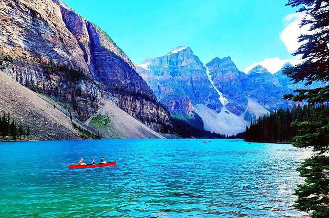 Calgary Airport to Banff and Beyond Transfer Service - Who Should Book This Transfer?
