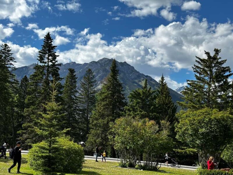 Calgary: Banff Gondola, Hot Spring, Bow Fall and Top 3 Lakes - Wrapping Up at Banff’s Charm