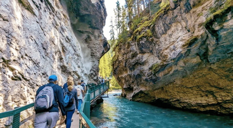 Calgary/Banff: Lake Louise, Moraine & Johnston Canyon Trip - Final Thoughts