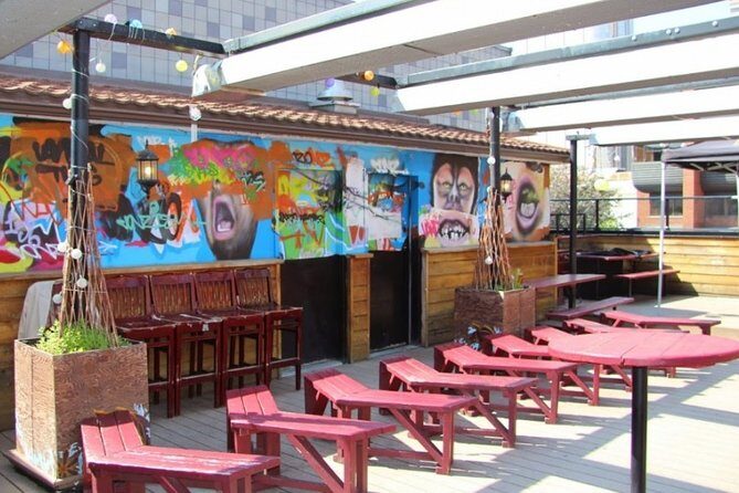 Calgary Bar Crawl: Cruisin' Calgary - The Practical Aspects: What You Need to Know