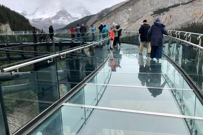 Calgary: Columbia Icefield, Skywalk, Crowfoot Glacier and Lakes - An In-Depth Look at the Rockies Experience