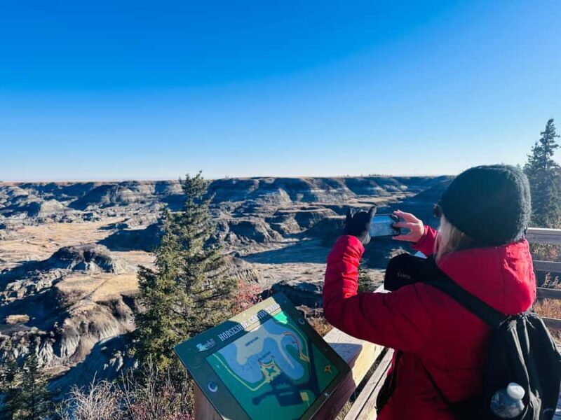 Calgary: Guided Drumheller Small Group Tour Museum, Hoodoos - An In-Depth Look at the Drumheller Tour Experience