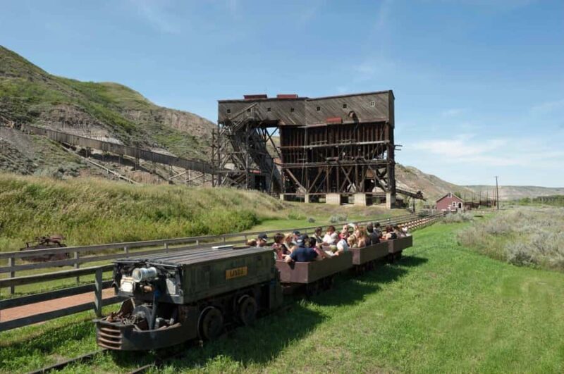 Calgary: To Drumheller (tiny town of huge monsters) Day Tour - FAQ