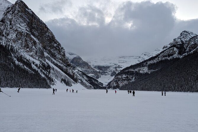 Calgary to Lake Louise Transfer - An In-Depth Look at the Calgary to Lake Louise Transfer