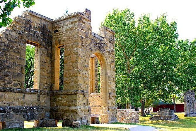 Calgary YYC Airport to Downtown Calgary Hotels - A Close Look at the Calgary Airport to Downtown Transfer