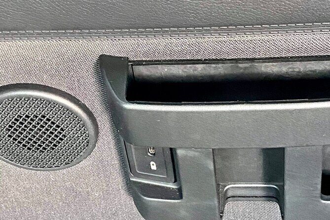 Calgary YYC Airport to Lake Louise  Private Shuttle - Why It’s Worth the Price