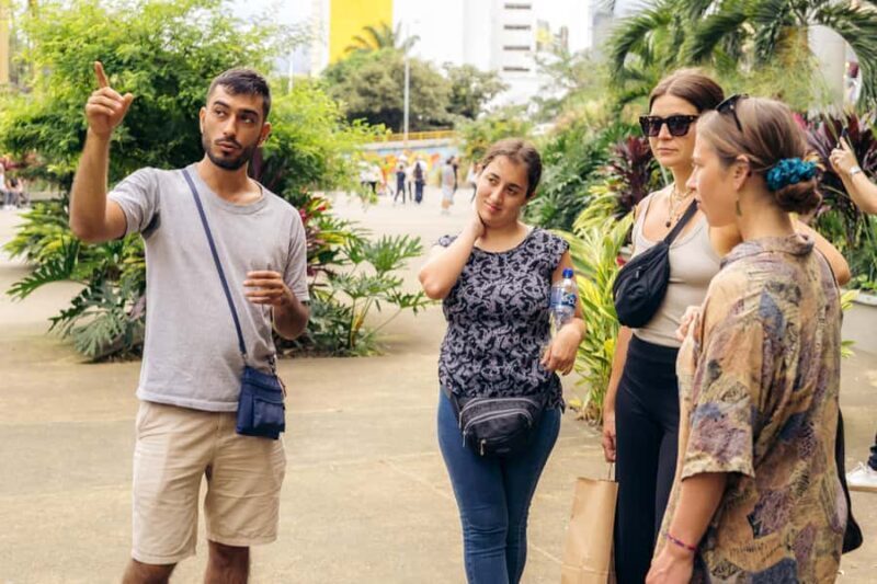 Cali: Street Food Tour - Key Points