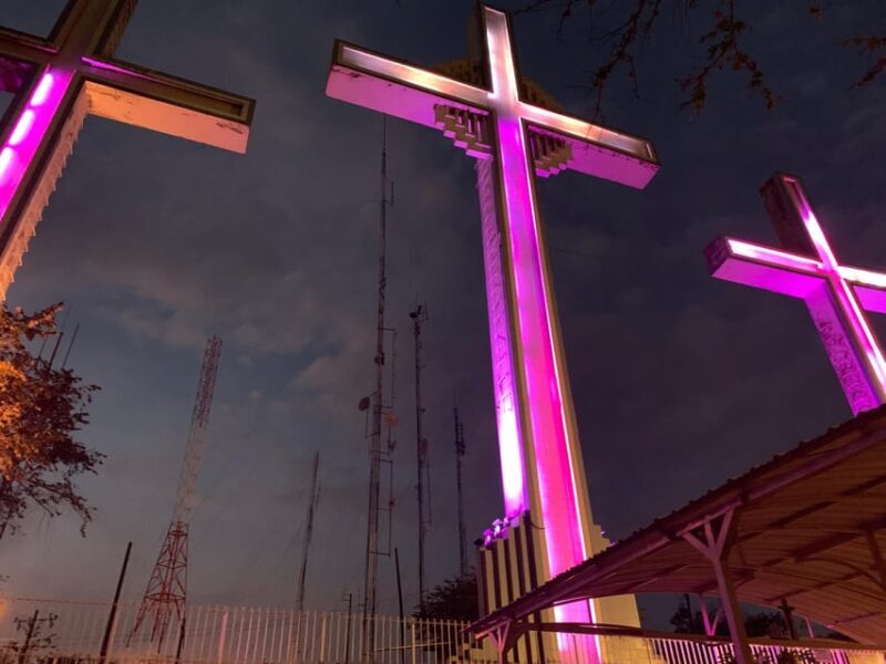 Cali: TRES CRUCES - Cali's most popular hike and monument - Key Points