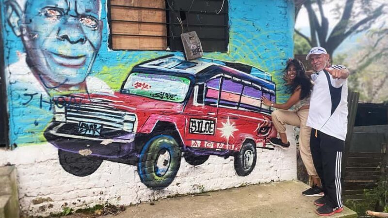 Cali: Walking Tour of the 11 Neighborhoods of Commune 20 - Key Points