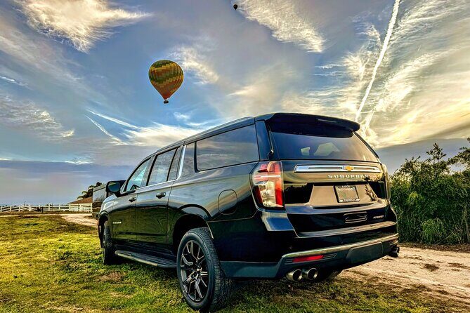 California Beach Towns & Celebrity Homes private flexible tour - Venice Beach & Santa Monica: The Eclectic Heart of LA