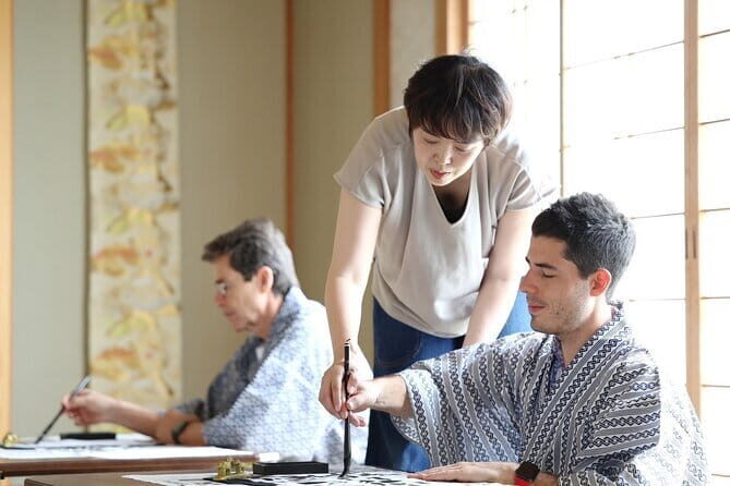 Calligraph Name in Japanese and Dress in Kimono - An In-Depth Look at the Calligraphy and Kimono Experience in Sapporo