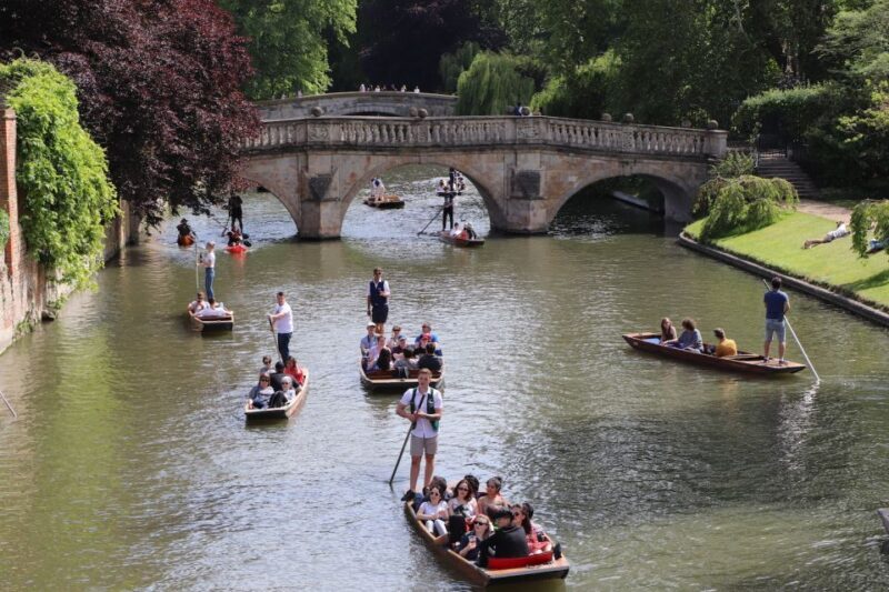 Cambridge: Private Chauffeured Punting Tour - A Deep Dive into the Cambridge Punting Experience