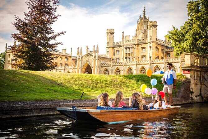 Cambridge - Shared Punting Tour - When and How to Book
