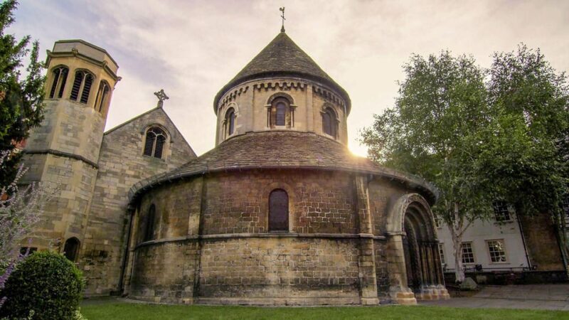Cambridge: University Walking Tour - An In-Depth Look at the Cambridge University Walking Tour