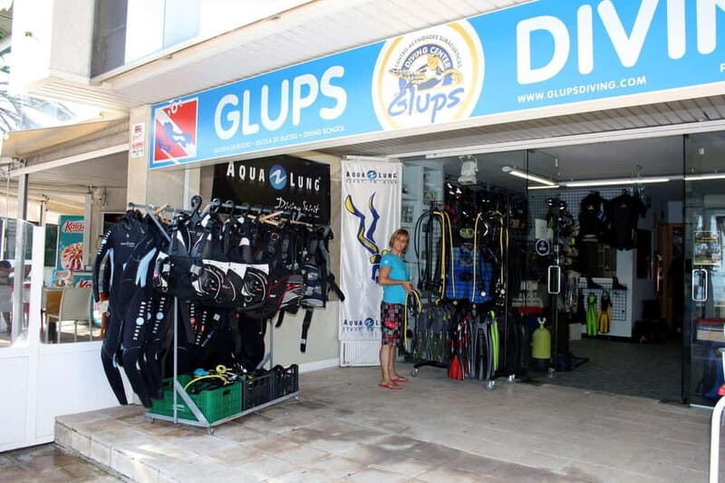Cambrils: club Scuba Diving for beginners with hotel pickup - Deep Dive into Details and Value