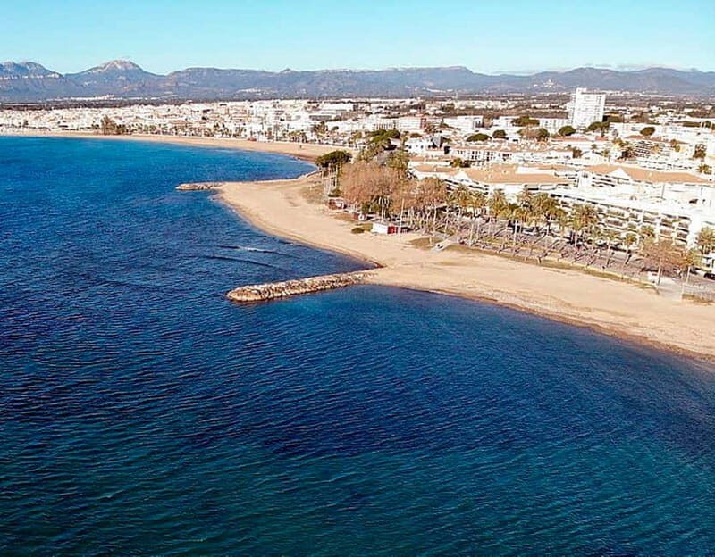 Cambrils: club Scuba Diving for beginners with hotel pickup - Who Should Book This Tour?