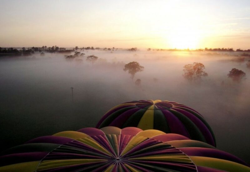Camden Valley: Sunrise Hot Air Balloon Flight With Breakfast - A Closer Look at the Experience